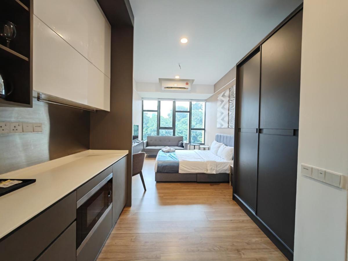 Pangsapuri Ceylonz Suites By Starwood Lux